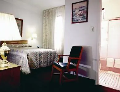 **  Hotel Deauville New York United States