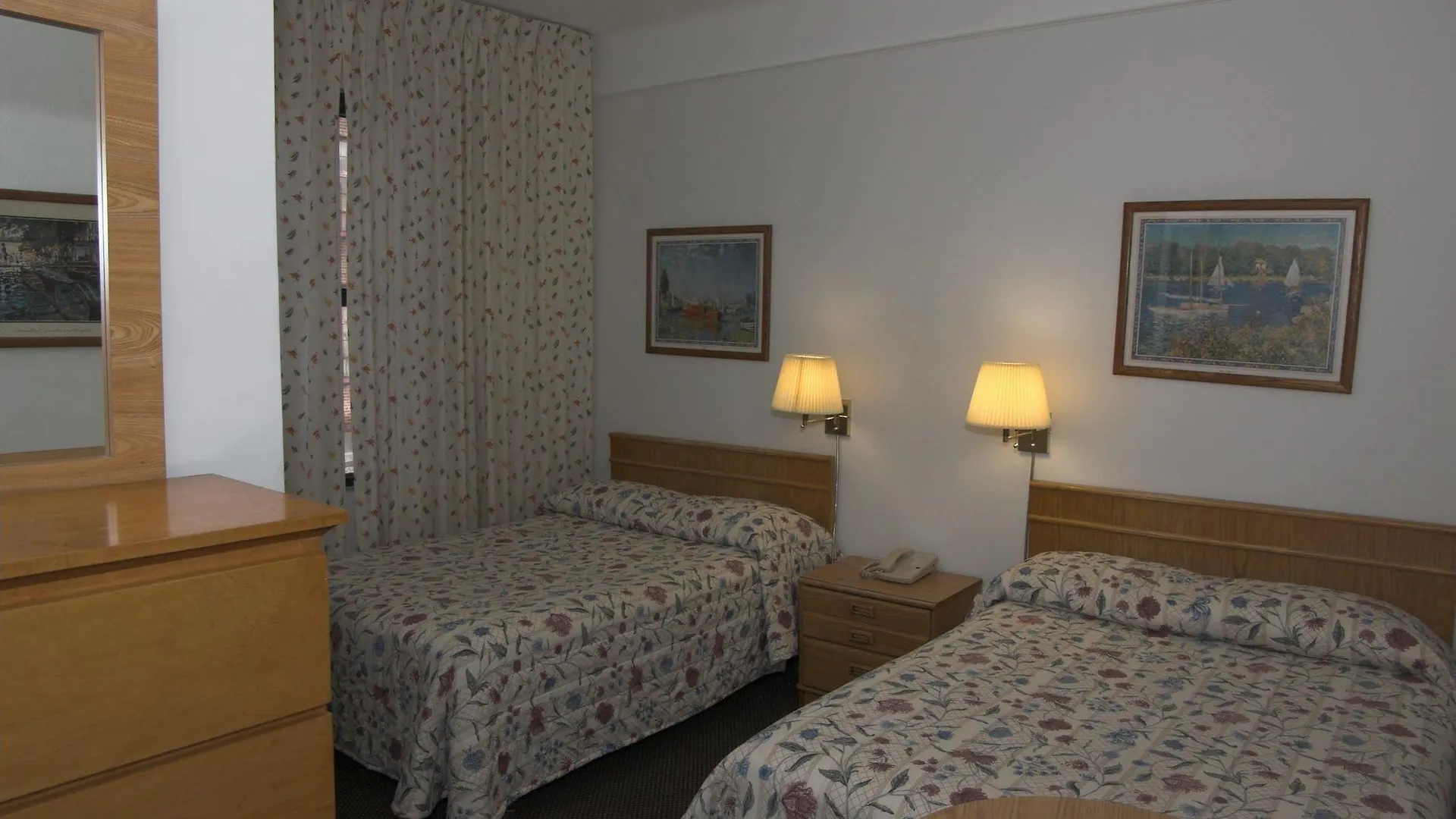 Hotel Deauville New York
